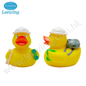 Cadeau souvenir spécial du parc, canard en caoutchouc en vinyle sur le thème de la jungle et du safari - Product Image 2