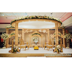 Gujrati-Mandap de madera de tres polos para boda, diseño exclusivo de madera tallada, tradicional, Triple Polo, mantel de matrimonio indio - Product Image 1