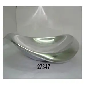 Modern Luxury Oval Shaped Aluminum Metal Fruit Bowl With <b>Mirror</b> Polishes - Product Image 1