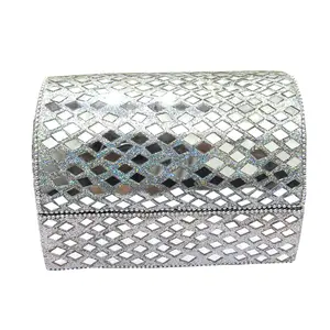 Boîte à bijoux en bois design pour accessoires de beauté Boîtes portables avec différentes formes et conceptions - Product Image 1