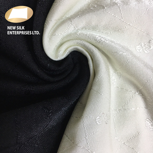 Tissu jacquard de couleur unie, fil de nylon extra brillant, motifs floraux, pour vêtements façonnés - Product Image 4