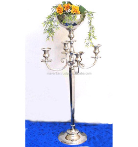 Pièce maîtresse décorative de table de mariage faite à la main candélabre argenté à 5 bras en métal avec bol de fleurs pour la décoration - Product Image 1