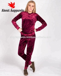 สาวใหม่ราคาถูกออกแบบผู้หญิงสีแดง Velour Tracksuit เย็บปักถักร้อยเพชรโลโก้หมวก - Product Image 2