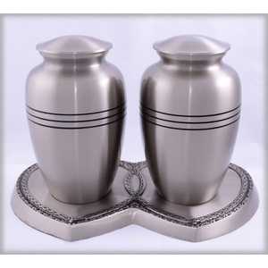 Urne funéraire pour adulte en laiton de style européen Lord LV6688 - Product Image 1