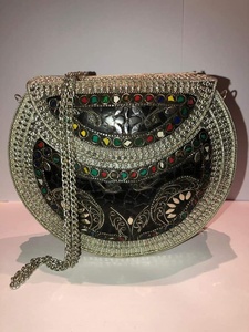 Indian Style Mosaic Bohemian Metal Clutch Bag for Women Luxury Evening Handmade Messenger Wedding Purse Chains Wholesale - Product Image 3