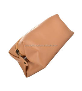 Basic <b>Cosmetics</b> <b>Storage</b> Kit in Genuine Leather High Quality Personalized logo - Product Image 1