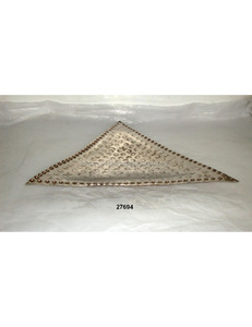 Plateau de service triangulaire en aluminium martelé pour la maison et le restaurant - Product Image 2