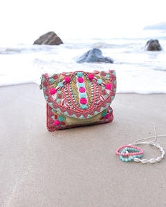 Bolso de mano tipo bandolera de lona hecha a mano con borlas y cuentas, estilo bohemio indio, para mujer, con bordado de diseñador, ideal para la playa o la noche. - Product Image 5