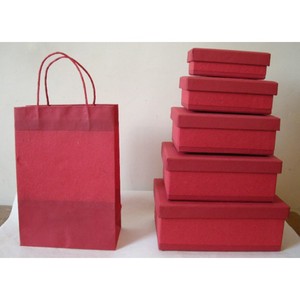 Tùy Chỉnh Bán Buôn Thân Thiện Với Môi Tái Chế Đồng Bằng Handmade Bông Giấy Thẻ Hội Đồng Quản Trị Bán Quà Tặng Đóng Gói Hộp - Product Image 1