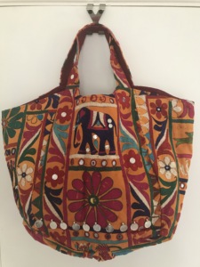 Zari — sac messager pour femmes, grand sac Jhola protège-pièce de monnaie Zari travail africain, sac Vintage indien artisanal - Product Image 3