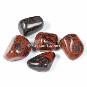 Achetez en ligne des pierres semi-précieuses polies de haute qualité de couleur rouge Tumbled Stones Healing Home Decoration Stone - Product Image 1