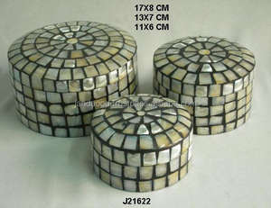 กล่องไม้ฝังมุกทรงกลม ชุด 3 ชิ้น มีทุกขนาด กล่องใส่เครื่องประดับสำหรับผู้หญิงและเด็กผู้หญิง - Product Image 3