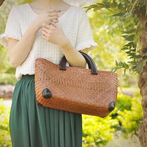 Bolsa de jacinto de agua hecha a mano ligera, proveedor al por mayor, bolso de playa de algas marinas de paja ecológico de Vietnam - Product Image 3