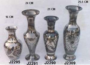 Jarrón de latón para decoración del hogar indio tradicional de alta calidad, espejo fundido y pulido, diseño de flores pintadas a mano - Product Image 2