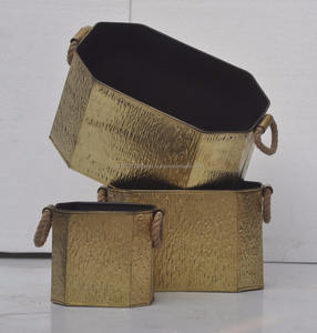 Pot de fleur en métal/jardinière design unique de haute qualité pour la décoration de la maison salon bureau tenture murale pots de fleurs en gros 2024 - Product Image 1