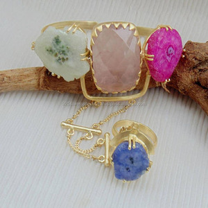 Pulsera de moda chapada en oro con piedras preciosas de cuarzo rosa y Solar Druzy de Slave Bracelets Manufacturer - Product Image 2