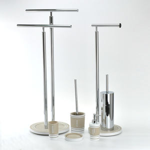 Soporte de estante de toalla de baño de tubo de metal redondo de 2 rieles - Product Image 4