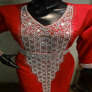 Broderie perlée longue Kaftan arabe Jalabiya Farasha fantaisie vente en gros Kaftan Abaya robe - Product Image 2