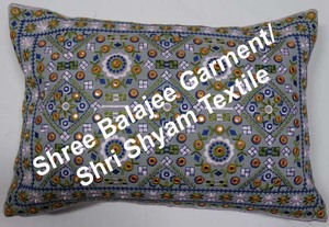 Indio bordado Suzani sofá almohadas Suzani funda de cojín bordado decorativo almohada hecha a mano - Product Image 3