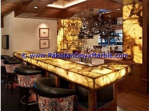 เคาน์เตอร์เกาะห้องครัวพร้อมหินธรรมชาติเรืองแสงหรูหราแบบกำหนดเอง - Product Image 3