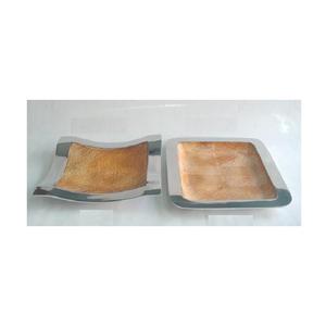 Plateau en aluminium coulé de style moderne avec deux abat-jour en relief Bol de service alimentaire en émail brun disponible en métal - Product Image 2