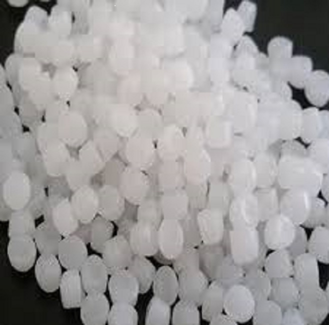 Литьевые гранулы. Сырье hdpe. пластиковые гранулы черные. high-density polyethylene.