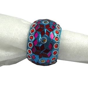 Nouveau Style Hôtel Vaisselle Table Design Moderne Forme Arrondie Serviette Anneaux Titulaire Dîner Table Top Décoration - Product Image 1