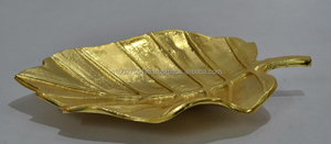 Plateau de service en métal aluminium 39x18 cm avec éléments décoratifs pour servir des fruits IHA Gold & Copper Leaf-Design - Product Image 5