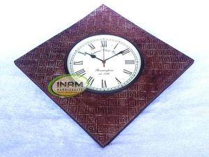นาฬิกาแขวนผนังไม้โบราณ INAM HANDICRAFTS รูปทรงสี่เหลี่ยมแกะสลัก งานแฮนด์เมด ตกแต่งบ้าน - Product Image 3