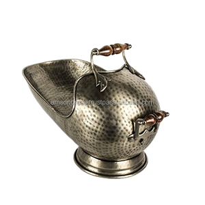Limpieza herramientas Peltre antiguo casco de carbón cubo - Product Image 2