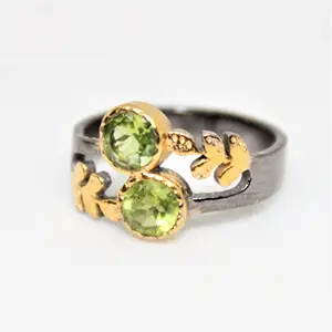 Manufacturing Price LOW MOQs Two Stone Floral Leaf Natural Peridot Gold Plated 925 Sterling Silver Ring