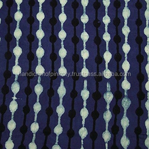 Tela de Algodón Batik Dabu Azul Índigo, Hermosa Tela de Algodón Hecha a Mano, Tela Decorativa de Algodón Índigo - Product Image 2