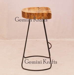 Công Nghiệp Sắt & Xoài Gỗ Tự Nhiên Kết Thúc Màu Đen Sắt Phòng Khách <span class=keywords><strong>Bar</strong></span> Khách Sạn Nhà Hàng Thân Thiện Với Môi Thanh Phân Cho Quầy <span class=keywords><strong>Bar</strong></span> - Product Image 2