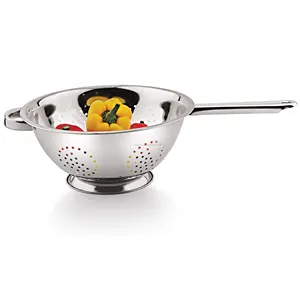 Colador profundo de fideos de acero inoxidable, accesorio de cocina para el hogar, de grado alimenticio, con mango largo, hecho en la India - Product Image 1