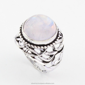 แหวนพลอยพลอยสีรุ้งทรงหลังเบี้ยสีรุ้งธรรมชาติอัญมณีสีเงินแท้925ขายส่งจากโรงงานอินเดีย - Product Image 1