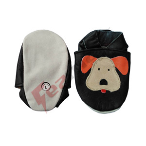 2021 Couleur noire En Cuir Bébé Chaussures - Product Image 1