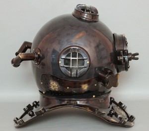 Casco de Buceo Náutico de Hierro Negro Hecho con Hierro de la India - Product Image 3