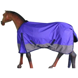 Couverture d'hiver pour cheval 600D Ripstop imperméable, col standard, rembourrage en coton 300gsm, couverture isolante avec doublure en nylon - Product Image 2