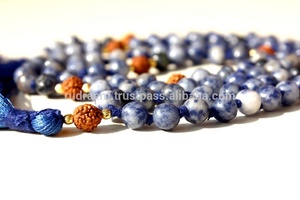 Venta caliente de los hombres naturales 108 Bead Rudraksha Sodalite Mala Meditación Yoga Collar con borla Regalo para hindú - Product Image 4