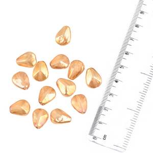 Cuentas de joyería de vidrio sueltas con forma de lágrima facetada pulida de oro melocotón (paquete de 12) - Product Image 1