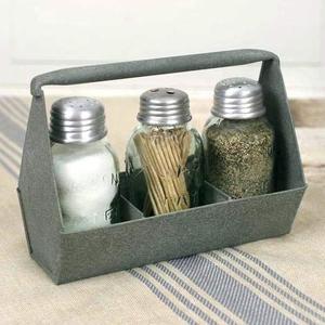 Salero y pimentero de granja galvanizado con soporte para palillos de dientes - Product Image 1