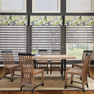 Ensemble de table à manger rectangulaire moderne Mobilier de maison Metro avec combinaison de métal et de bois pour la salle à manger - Product Image 1