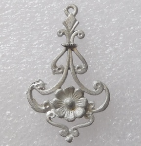 Adorno de Metal con forma de hoja colgante, decoración de pared, último diseño - Product Image 1