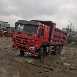 Camion à benne basculante Sinotruk Howo 10 pneus Capacité de sable 50t Euro 2 Emission 6x4 8x4 Diesel Manuel utilisé Options gauche droite - Product Image 3