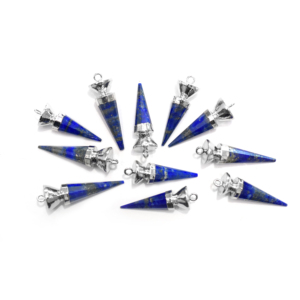 Pendentif Lapis Lazuli 26-28mm en forme de pointe plaqué argent avec bélière en laiton, avec pierre naturelle. - Product Image 2