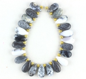 Pierre précieuse opale dendritique naturelle, forme de poire lisse, perles de Briolette, fabrication de bijoux faits à la main, vente en gros - Product Image 1