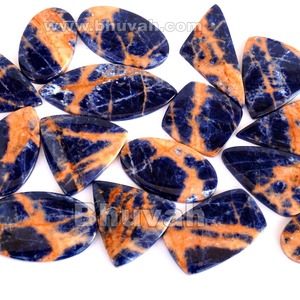 หินโซดาลิตอัญมณีทรงหลังเบี้ยธรรมชาติ - Product Image 1