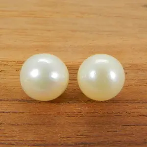 ไข่มุกเซาท์ซีธรรมชาติ สีขาว ขนาด 9 มม. ทรงหลังเบี้ย คุณภาพ AA น้ำหนัก 6.65 กะรัต ขายส่งจากโรงงาน - Product Image 1