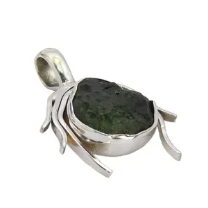 אבן חן מקורית מלדוויט תליוני תכשיטי קסם בצורת לב סיטונאי ויצרן תכשיטי כסף