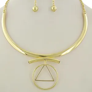 Fashion New Stylish High Quality Gold Plated Handmade Collar Necklace